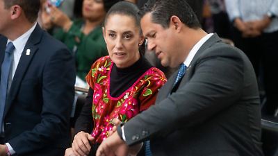 Sheinbaum aclara que caso de la Casa Azul en Houston corresponde a fiscalías, no a Gobierno Federal