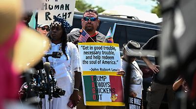 Sheinbaum anuncia que 30 mexicanos están en la controvertida prisión 'Alligator Alcatraz' en Florida