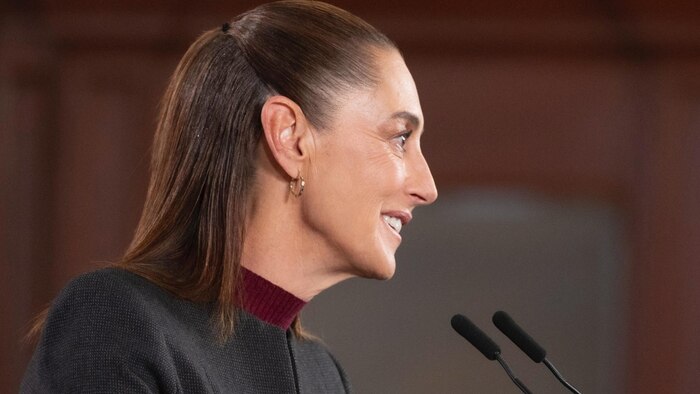 Sheinbaum propone que México sea puente aéreo para ayuda a Cuba y vende turbosina