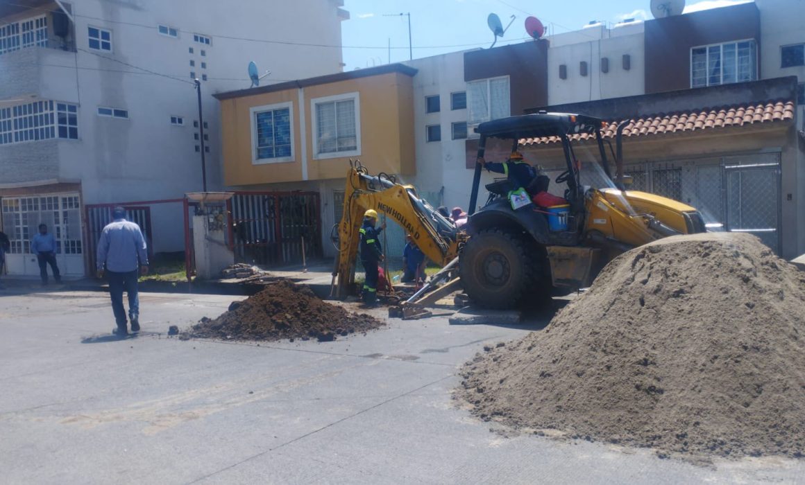 Socavón en Chalco genera alarma y pide acciones inmediatas tras intensas lluvias