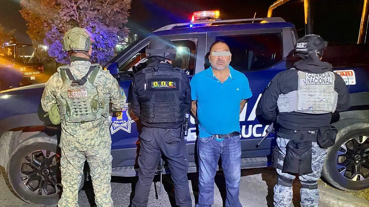 ¡Sorprendente momento! Policía de Toluca frustra una patrulla pirata y atrapa al responsable