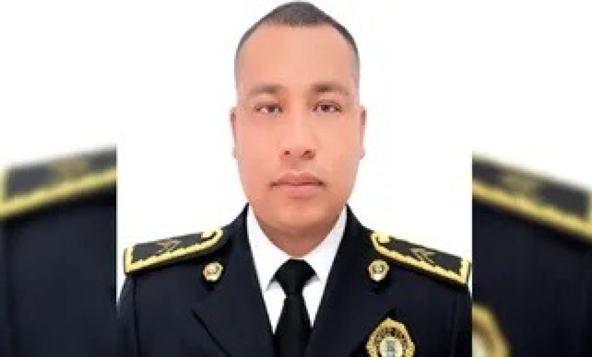 Sospechan que el asesinato del comandante en Chalco estuvo relacionado con amenazas vinculadas a un regidor local