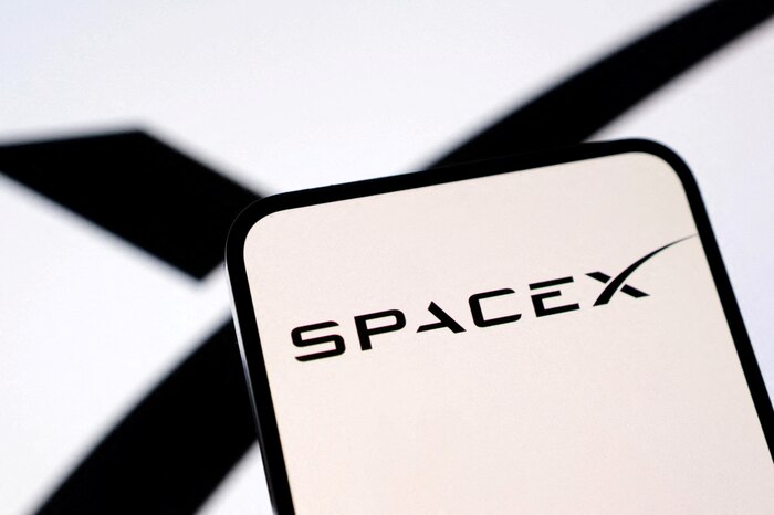 SpaceX bajo escrutinio por uso no autorizado de frecuencias en satélites Starshield
