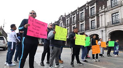 Taekwondo del Estado de México protesta por falta de apoyo y cancelación de seguro médico para Olimpiada Nacional