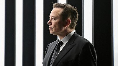 Tesla propone un ambicioso plan salarial para Elon Musk que podría convertirlo en el primer billonario del mundo