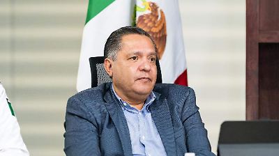 Toluca asegura cumplimiento en certificación de sus servidores públicos y revela detalles sobre salario y propiedades del alcalde