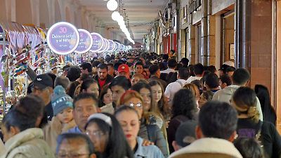 Toluca celebra récord de 900 mil visitantes en Feria del Alfeñique y anuncia conciertos con tecnología avanzada