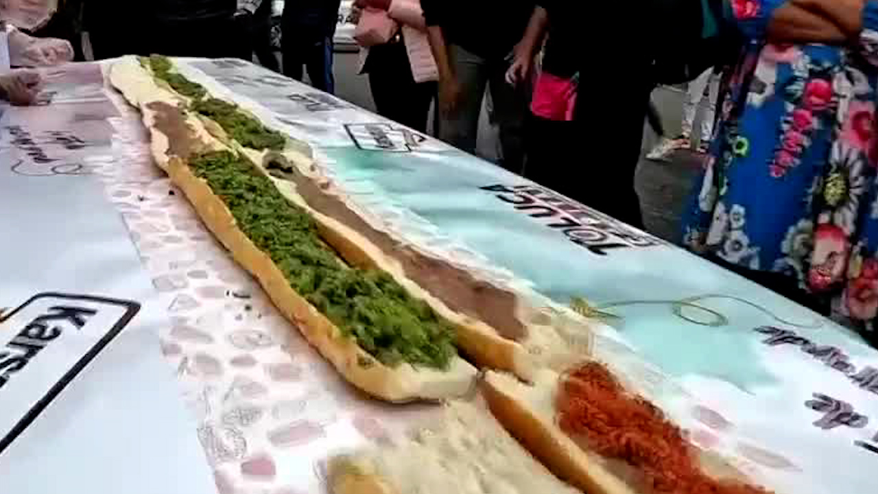 Toluca establece nuevo récord mundial con la torta de chorizo más larga del planeta