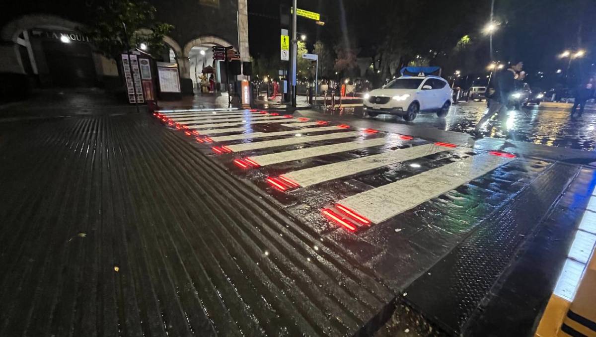 Toluca impulsa infraestructura inclusiva y moderniza su centro con pasos inteligentes y nueva iluminación