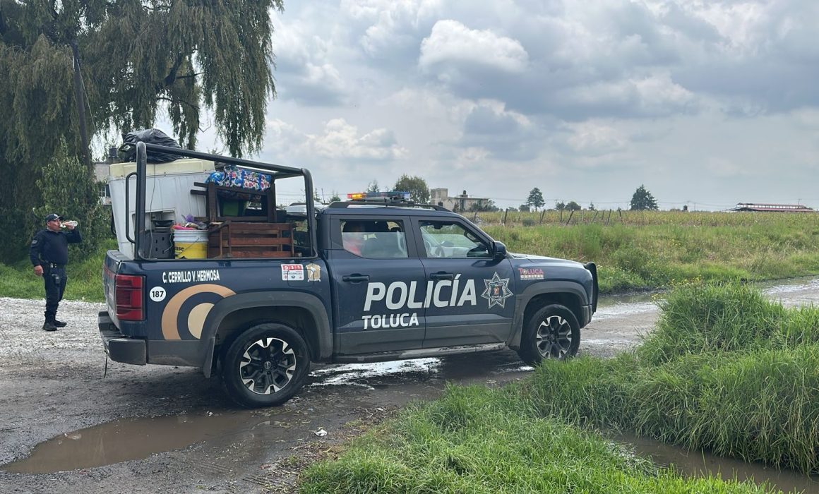 Toluca intensifica acciones para atender a damnificados por lluvias y reparación de canales