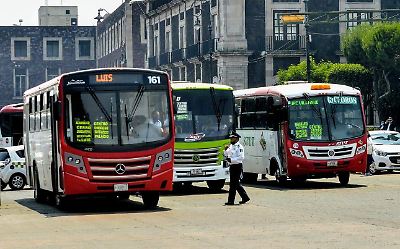 Toluca no tendrá solución rápida al caos del transporte público, admite alcalde
