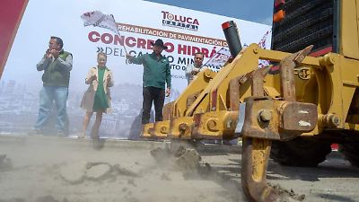 Toluca y Almoloya de Juárez unen esfuerzos para reencarpetar camino en Mina México y fortalecer la conectividad regional