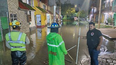 Tormenta en Ecatepec causa encharcamientos, caída de árboles y daños en infraestructura