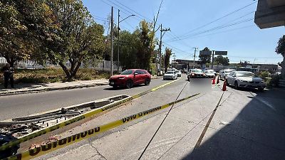 Trágico accidente en Ecatepec: motociclista venezolano muere tras caída en autopista Siervo de la Nación