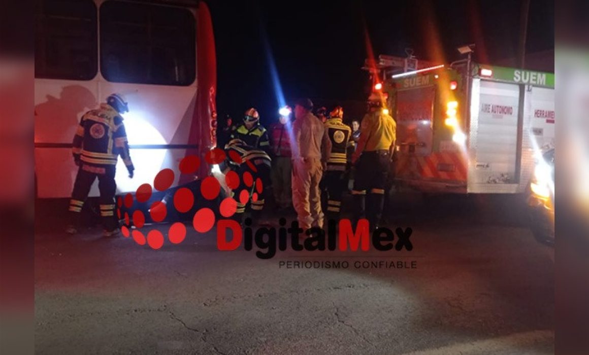 Trágico choque entre motociclista y autobús en Almoloya de Juárez deja un muerto