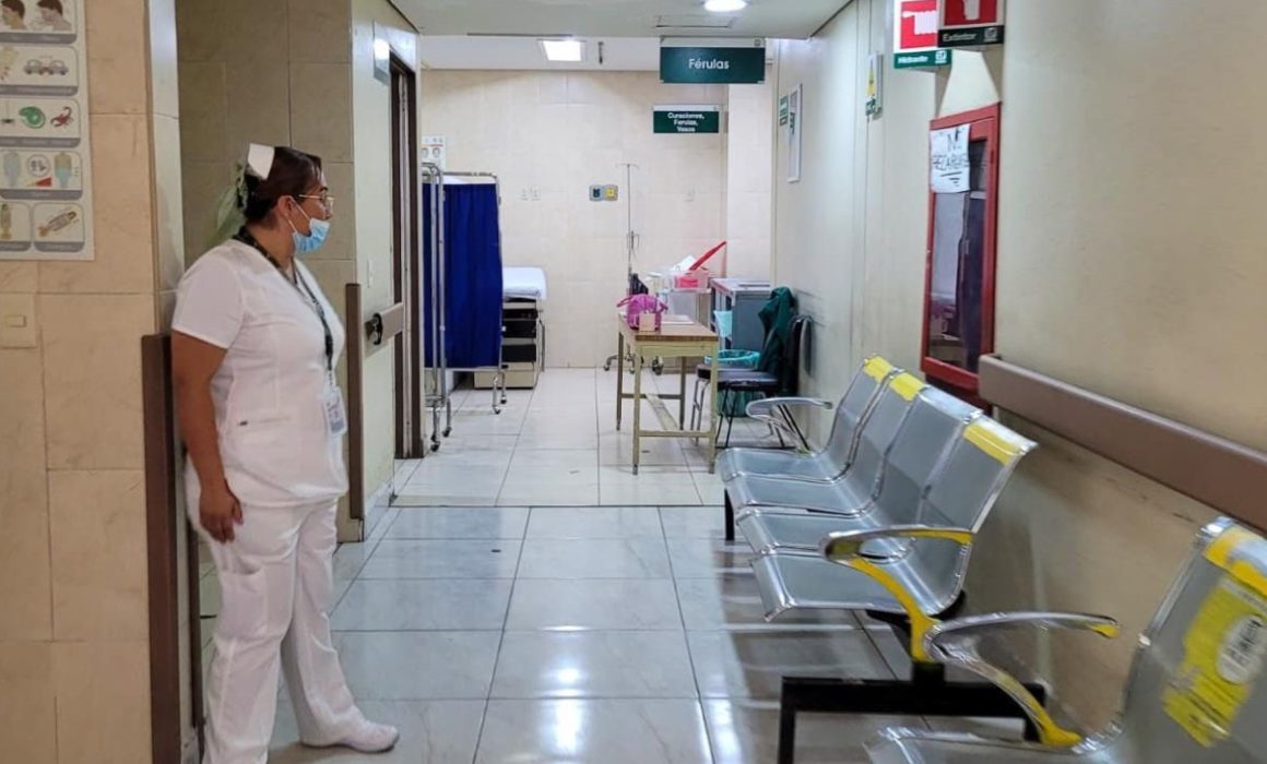 Trabajadores del Hospital Materno Infantil de La Paz protestan por condiciones laborales injustas