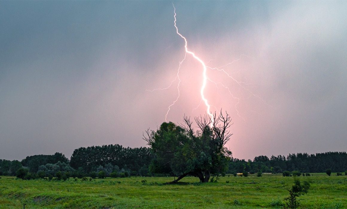Tragedia en Ecatzingo: hermanos mueren alcanzados por un rayo mientras buscaban refugio