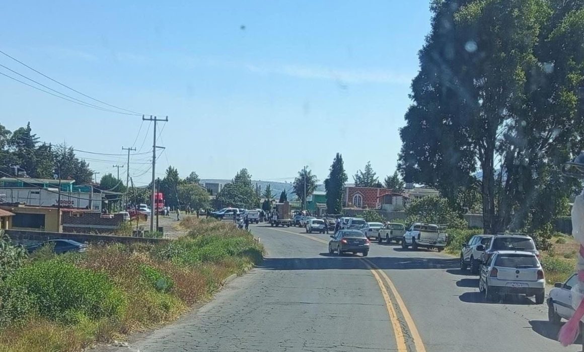 ¡Tragedia en Ixtlahuaca! La explosión de pirotecnia arruina una celebración religiosa con daño mortal