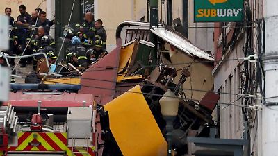 Tragedia en Lisboa: Al menos 15 muertos y 18 heridos tras descarrilamiento de funicular