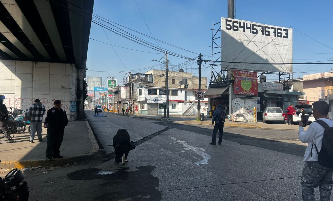 ¡Tragedia en Paseo Tollocan! Jovencita muere arrollada por tráiler en un cruce sin protección