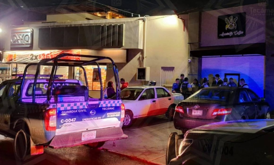 Tres detenidos por robo con violencia en cafetería de Tecámac