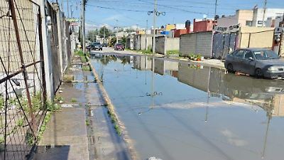 Tres meses de inundaciones y contaminación en Valle del Nevado, Calimaya, sin solución efectiva