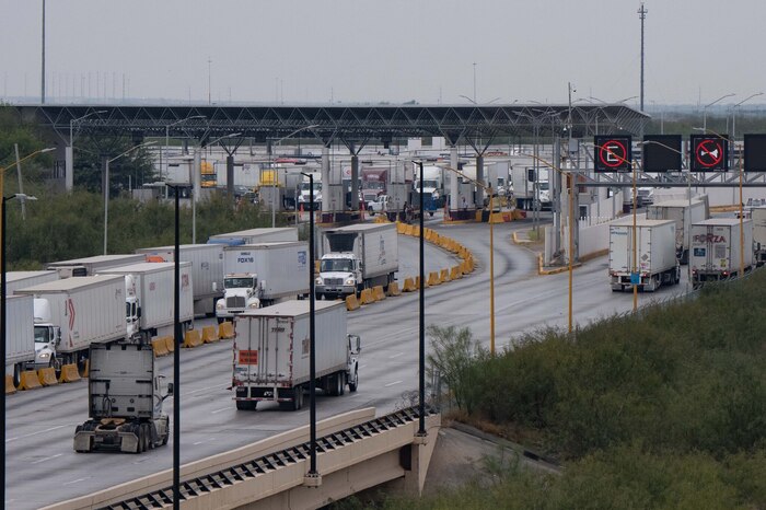 Trump utiliza la Sección 122 y otras herramientas comerciales para mantener aranceles tras fallo de la Corte Suprema