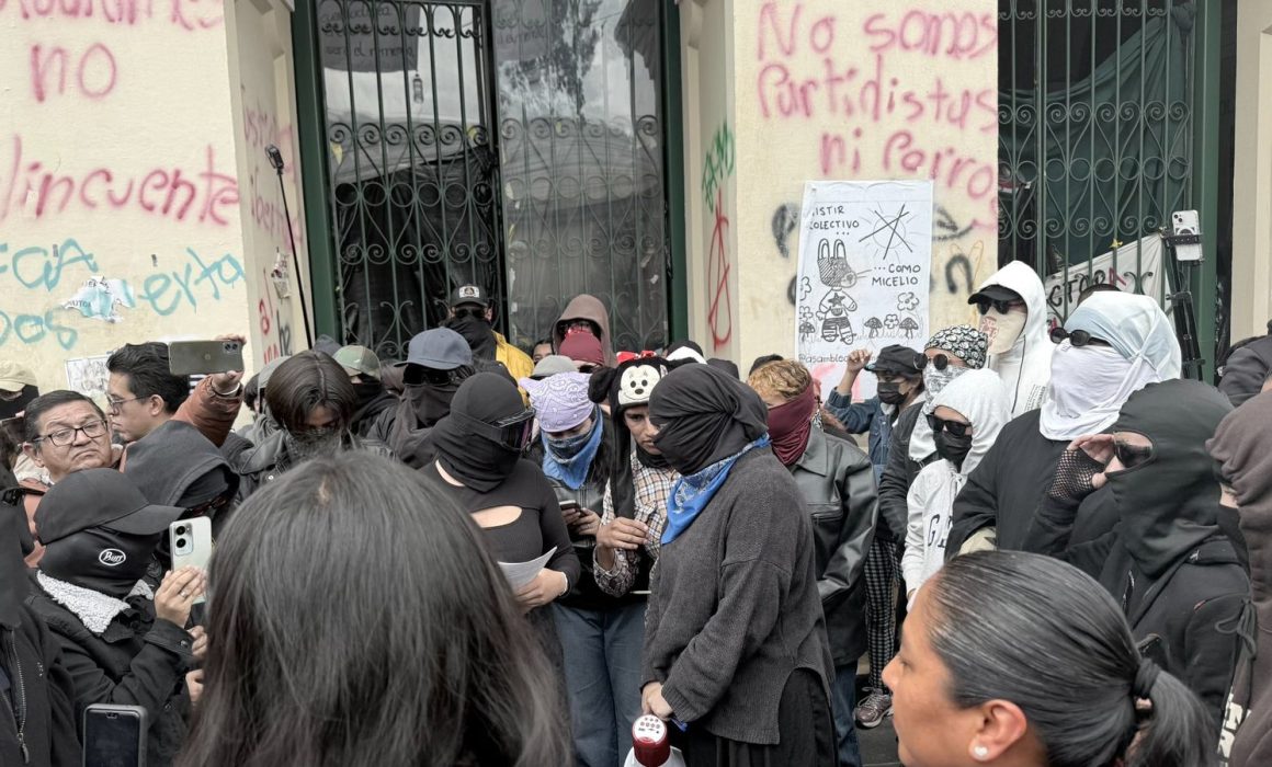 UAEMex inicia mesas de diálogo con estudiantes para resolver el paro académico