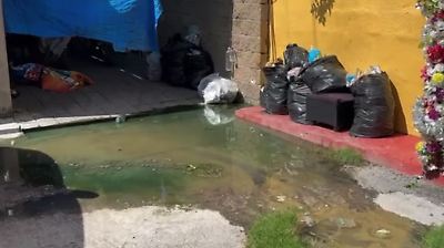 Urgente: Vecinos de Cuautitlán exigen solución a drenaje colapsado que pone en riesgo su salud