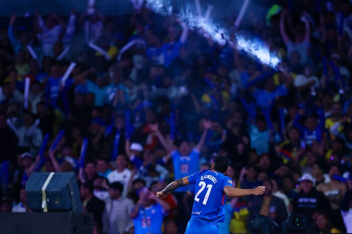 Vándalos presuntos seguidores del Cruz Azul vandalizan vivienda con mural del América en Iztapalapa tras el Clásico Joven