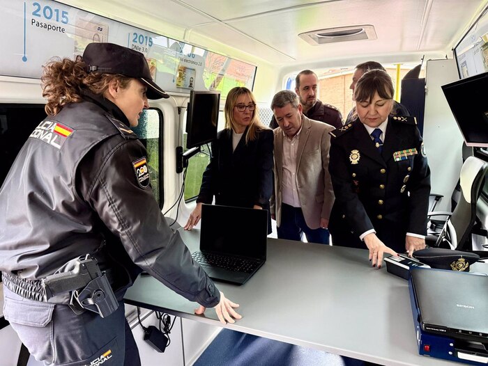 VIDOC: La nueva estrategia móvil de la Policía Nacional para renovar tu DNI en cualquier lugar