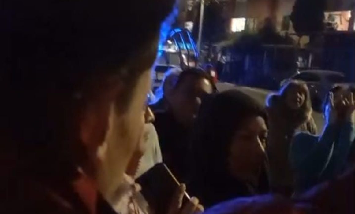 Vecinos de Nezahualcóyotl enfrentan obras nocturnas en pozo por crisis de agua: ¿Qué hay detrás de la protesta?