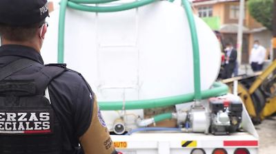 Vecinos de Toluca enfrentan más de tres semanas sin agua y enfrentan costos adicionales