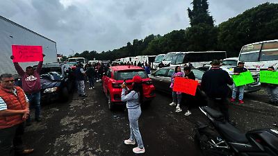 Vecinos y comerciantes de Cuautitlán Izcalli exigen seguridad, obras y atención de autoridades durante visita de Delfina Gómez