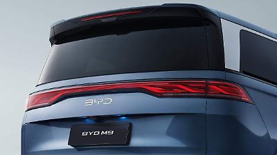 Ventas de BYD en China caen por primera vez desde 2020 debido a guerra de precios y desaceleración del mercado