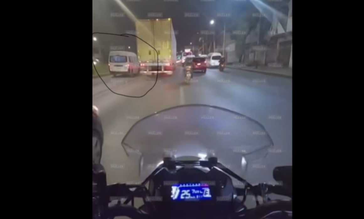 Video muestra a conductor de ruta 44-02 en Coacalco conduciendo de manera peligrosa y agresiva