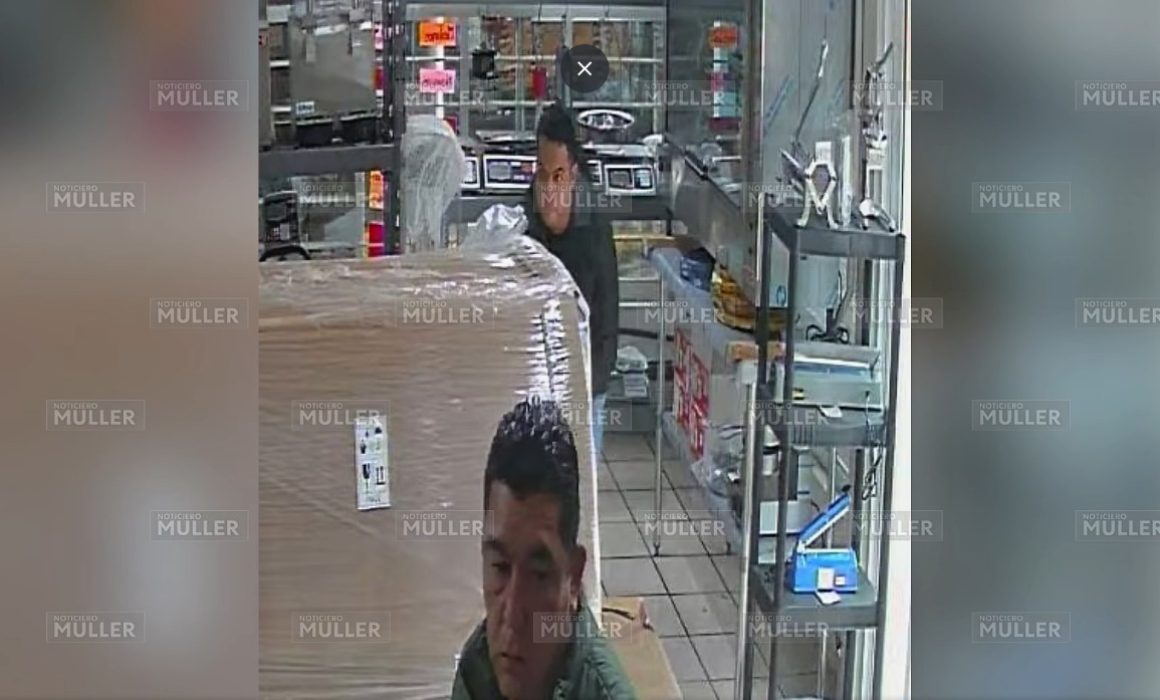 Videocámaras captan robo en tienda de Ecatepec, sin detenidos aún