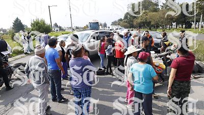 Violenta protesta en Ojo de Agua tras atropellamiento mortal en la Toluca-Palmillas deja dos lesionados por arma de fuego